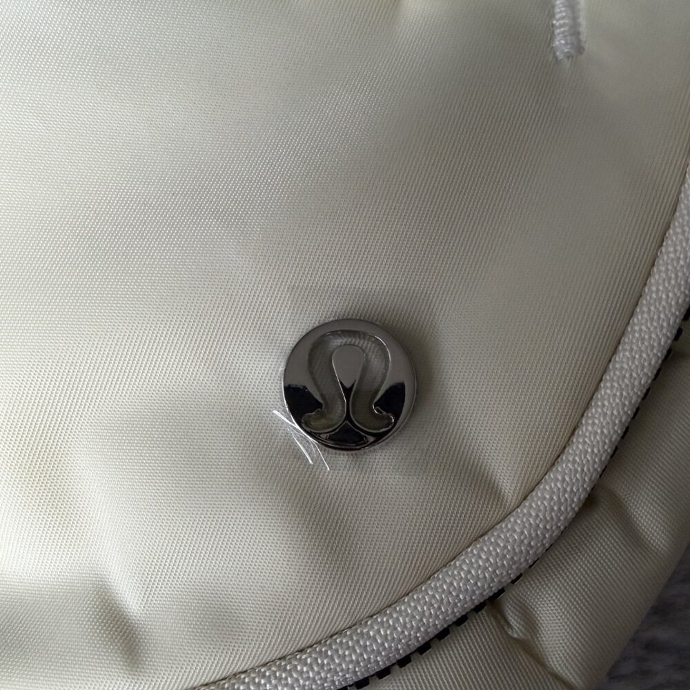 Lululemon Athletica 2L All Night Festival Micro Bag Light Ivory SOLD - Picture 2 of 7
